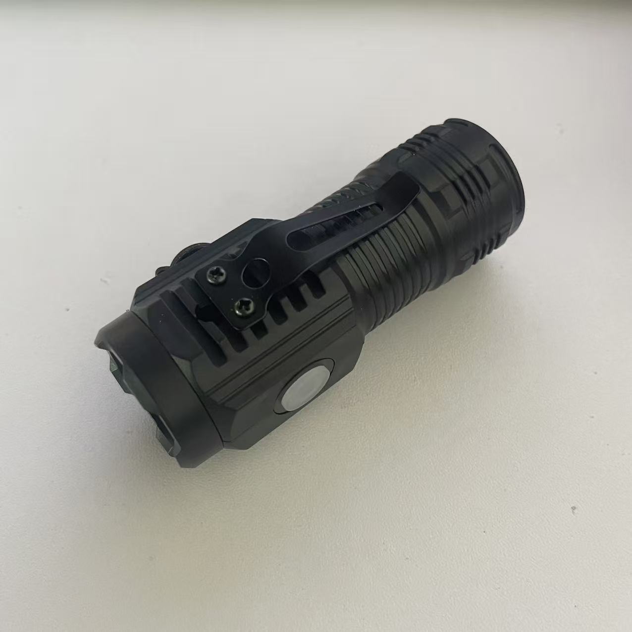 MaxPower™️ - Mini lampe torche tactique indestructible puissante